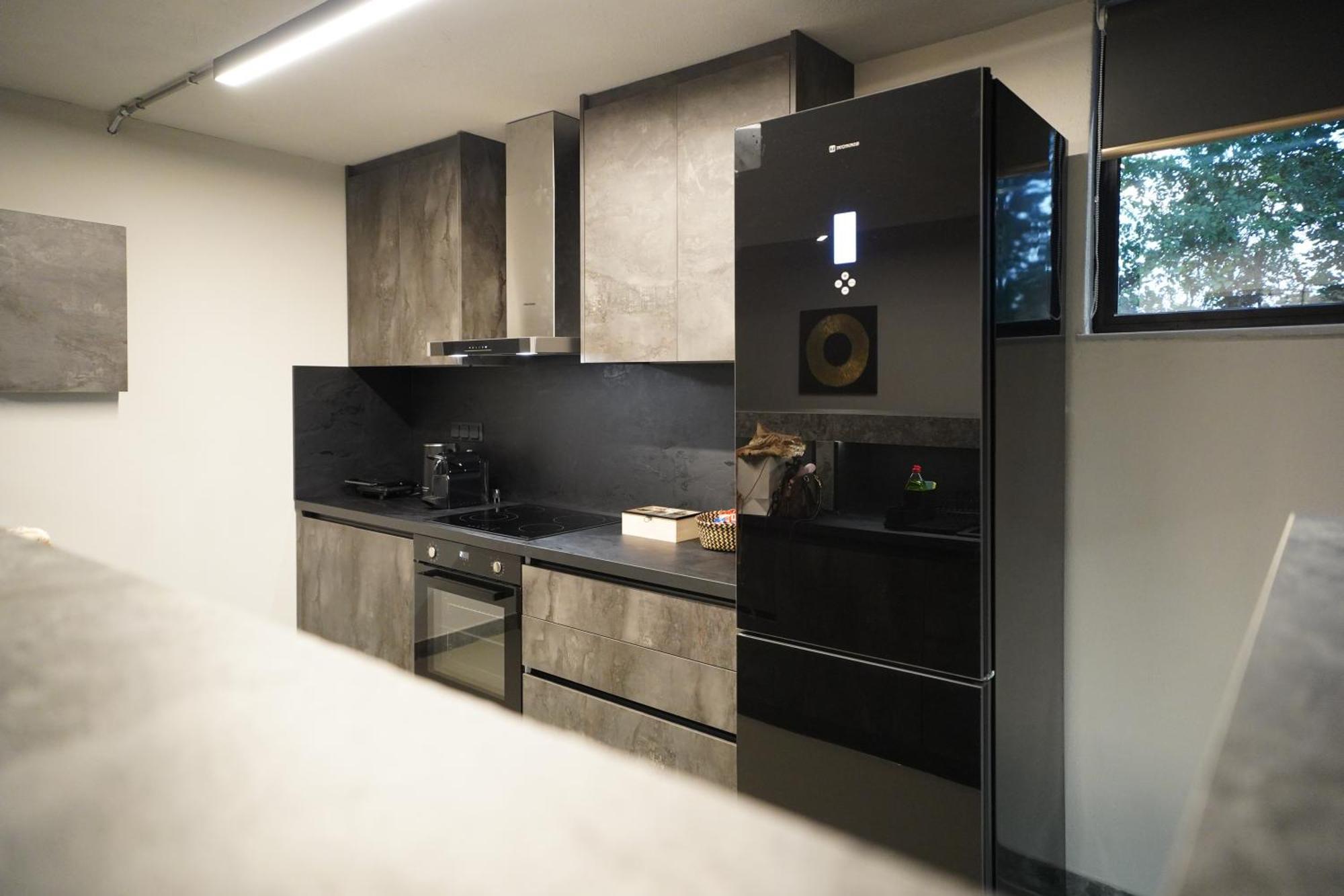 דירות טריקלה Industrial Loft מראה חיצוני תמונה