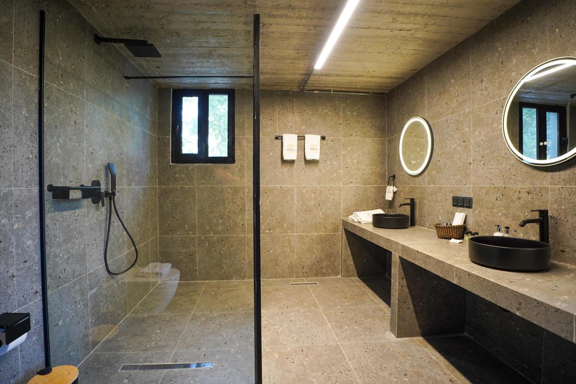 דירות טריקלה Industrial Loft מראה חיצוני תמונה