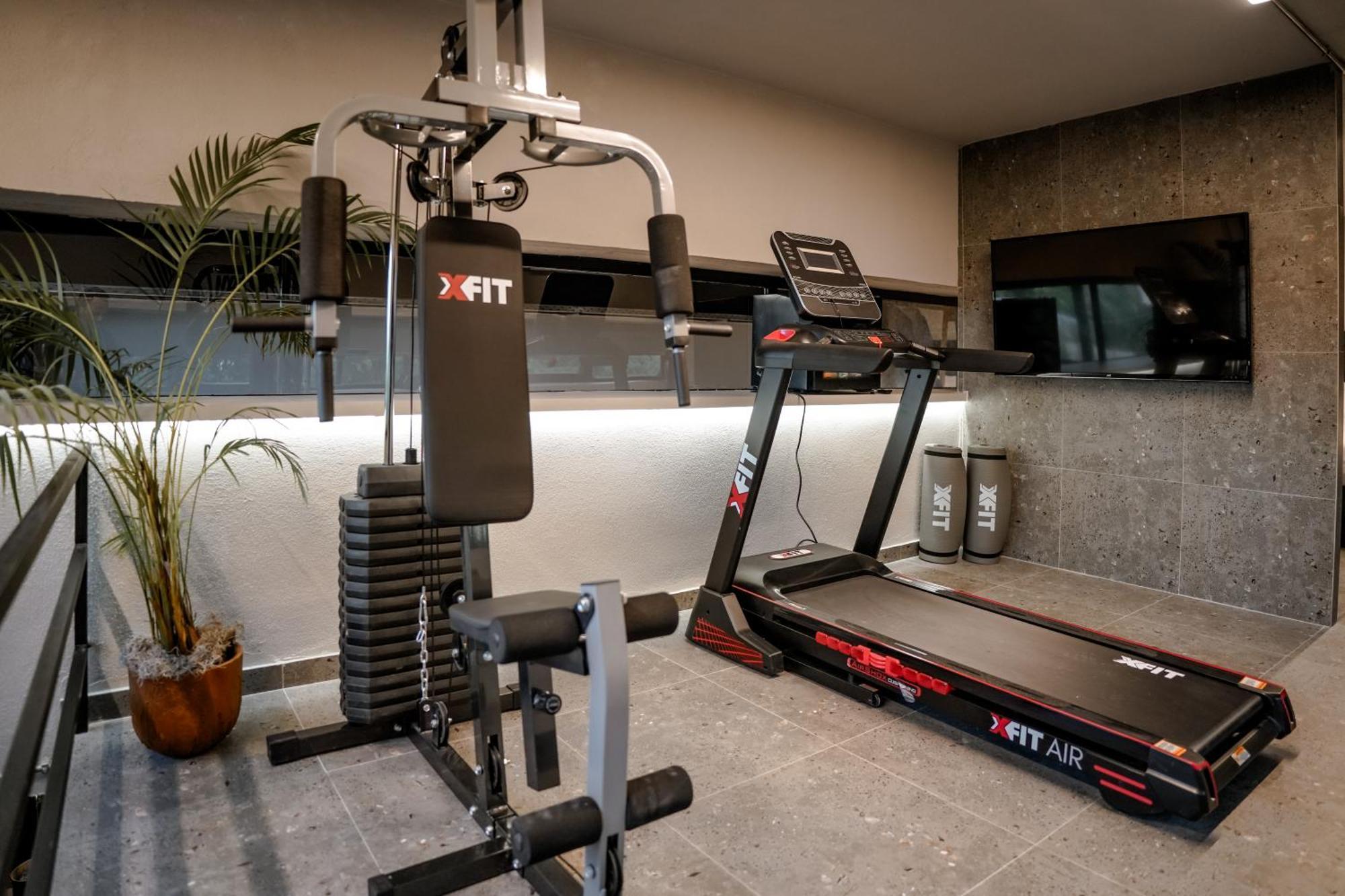 דירות טריקלה Industrial Loft מראה חיצוני תמונה